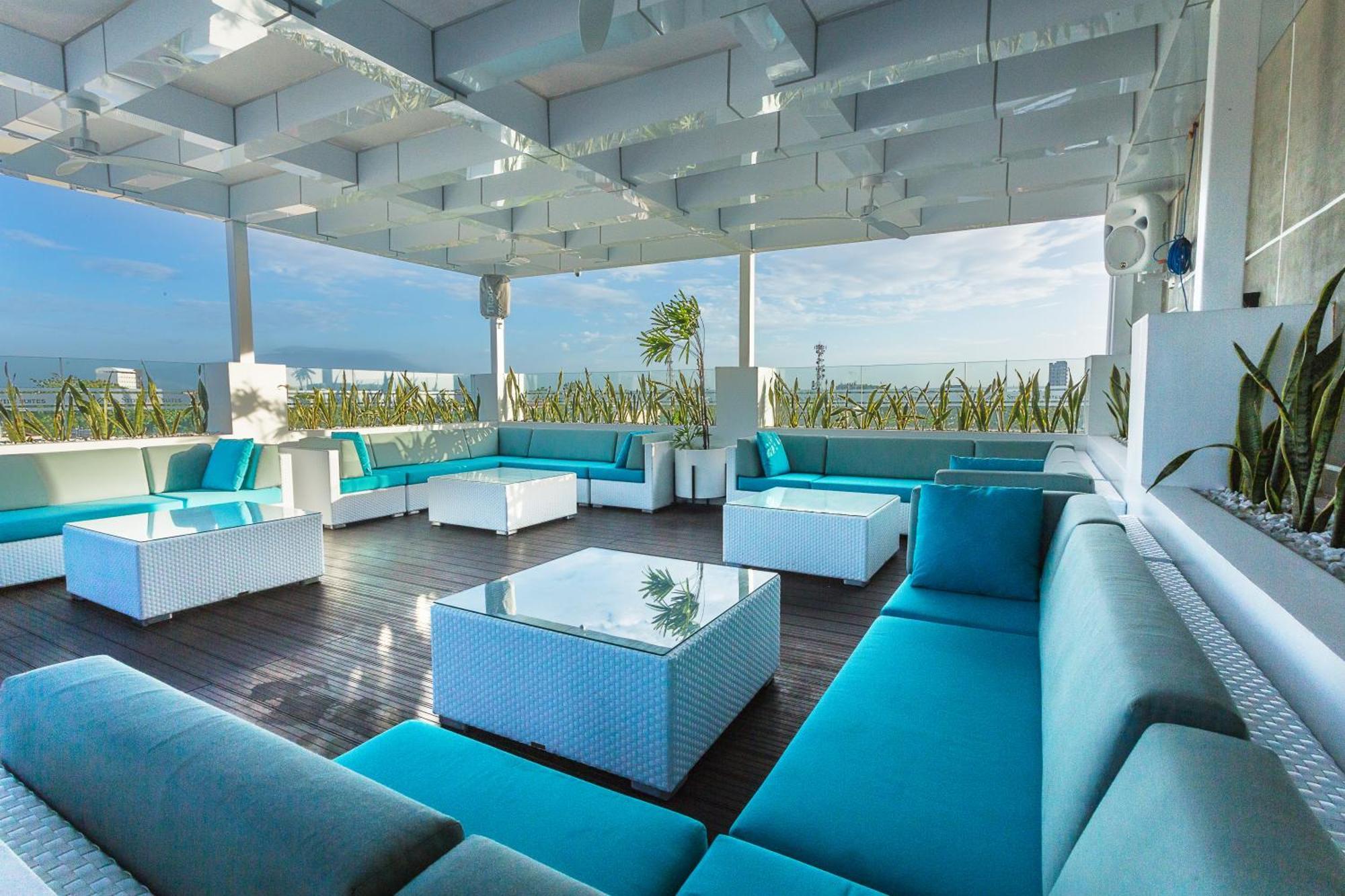 Stonehill Suites 바콜로드 외부 사진