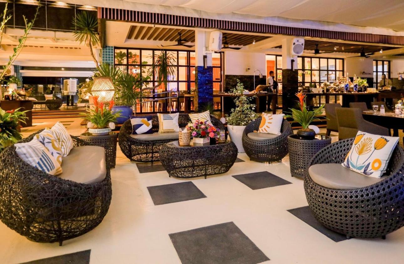 Stonehill Suites 바콜로드 외부 사진